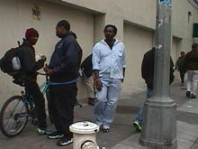 hood1.jpg (14543 bytes)